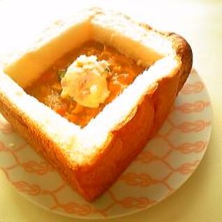 【お子様ランチ風】パンのお皿でカレーセット♪